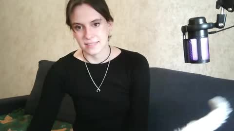 shy_miracle online show from 06-03-26, 03:50