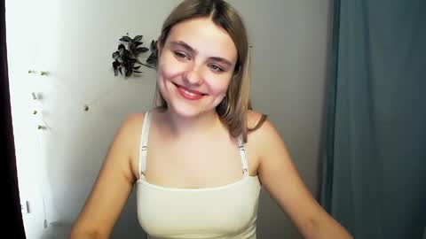 Snapshot of shy_sabrina_ chatting on 05-13-26, 03:20 shy_sabrina_ online show from 05-13-26, 03:20