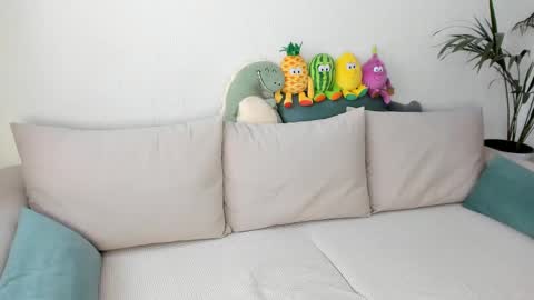 Anna online show from 02-26-25, 07:09