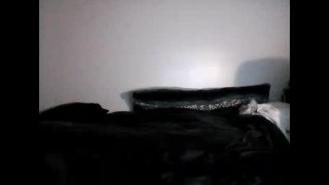 shyboyhugecum2020 online show from 01-04-25, 06:19