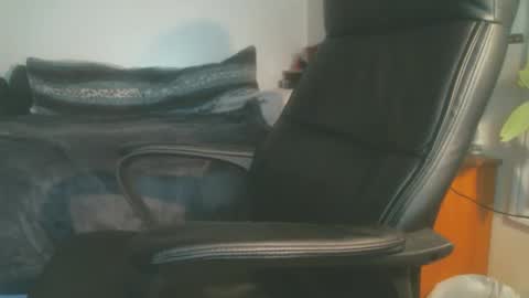 shyboyhugecum2020 online show from 02-19-26, 04:08