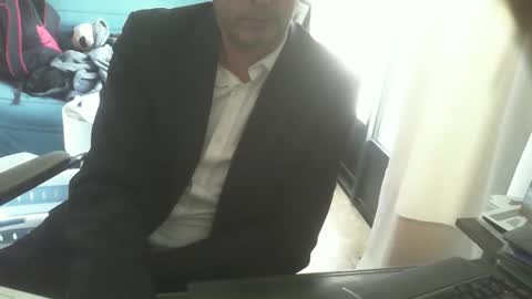 Snapshot of shyfrenchcock chatting on 05-12-26, 02:25 shyfrenchcock online show from 05-12-26, 02:25