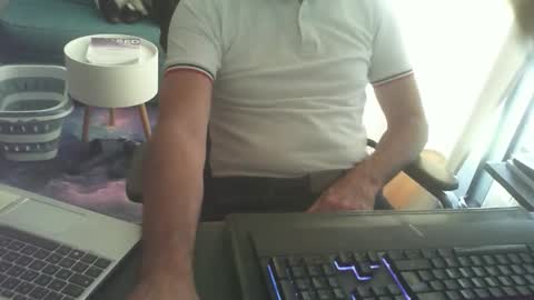 Snapshot of shyfrenchcock chatting on 06-01-26, 12:29 shyfrenchcock online show from 06-01-26, 12:29