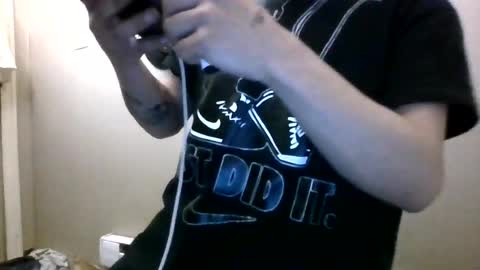 Snapshot of shyguy2021420 chatting on 05-01-26, 06:51 shyguy2021420 online show from 05-01-26, 06:51