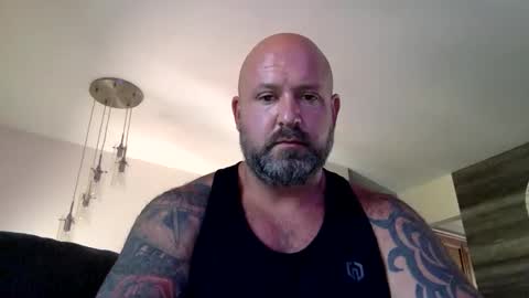 shyguy887 online show from 10-27-25, 03:27