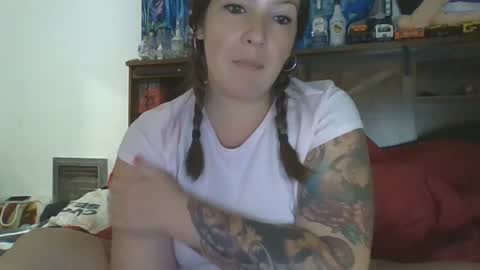 Snapshot of shymilf535 chatting on 06-28-26, 02:17 RBXs Princess online show from 06-28-26, 02:17