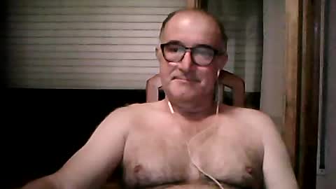 Snapshot of shymmy10 chatting on 07-01-26, 02:24 shymmy10 online show from 07-01-26, 02:24