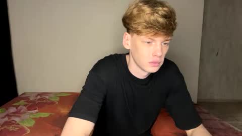 Snapshot of shyredstar chatting on 12-18-24, 11:34 Tom and Betty online show from 12-18-24, 11:34