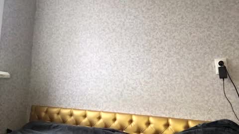 Snapshot of shyredstar chatting on 02-02-25, 07:20 Tom and Betty online show from 02-02-25, 07:20