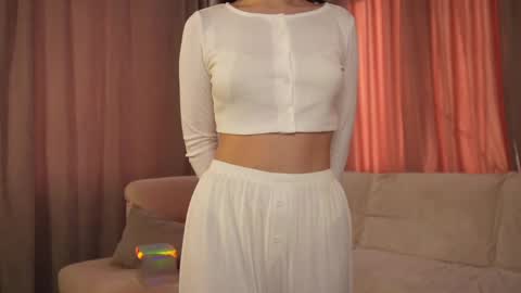 Tanya online show from 04-13-26, 01:05