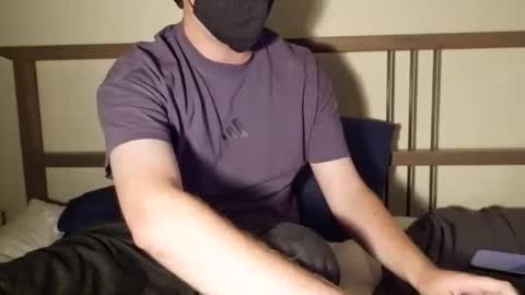 shyyguyy1455 online show from 05-18-26, 11:49