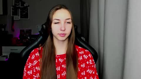 SIA online show from 01-13-26, 02:50