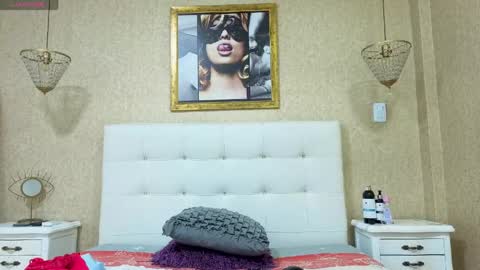 Snapshot of siacavali chatting on 06-05-26, 11:27 Sia online show from 06-05-26, 11:27