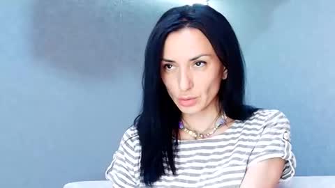 Snapshot of siaconna chatting on 05-10-26, 10:09 Siaconna online show from 05-10-26, 10:09
