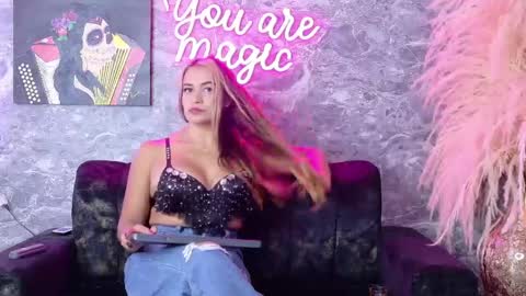 Snapshot of siamarlin chatting on 05-09-26, 08:14 siamarlin online show from 05-09-26, 08:14