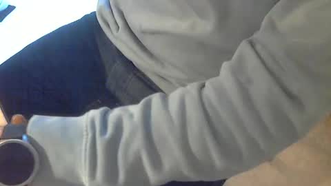 Snapshot of sibblii0 chatting on 10-17-25, 06:05 Seba online show from 10-17-25, 06:05