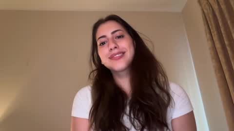 Siena online show from 05-18-26, 04:07
