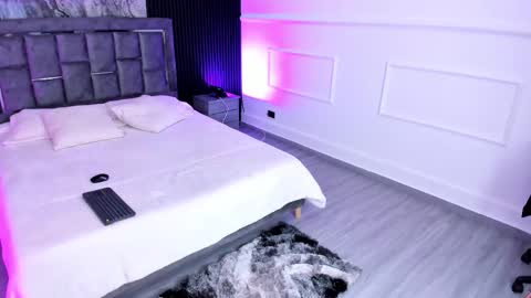 Siena Rosewood online show from 12-02-25, 03:23