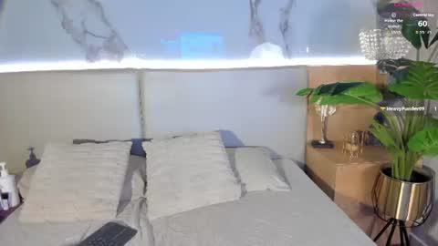 Snapshot of sienna_belluccii chatting on 07-16-26, 11:27 sienna belluccii online show from 07-16-26, 11:27