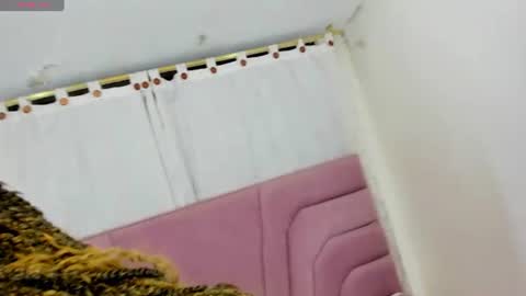 Snapshot of sienna_glow chatting on 07-07-26, 12:20 sienna_glow online show from 07-07-26, 12:20