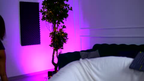 Sienna online show from 04-02-26, 10:57