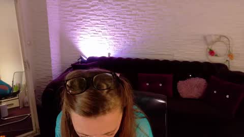 siennashinee online show from 07-14-26, 07:08