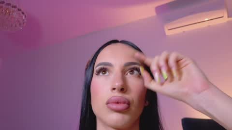 Sienna online show from 04-16-26, 09:39