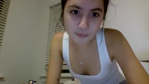 Snapshot of sierranovaa chatting on 02-19-25, 12:46 sierranovaa online show from 02-19-25, 12:46