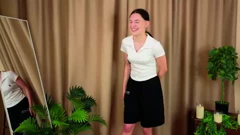 Snapshot of sigmakitty chatting on 08-01-26, 07:29 Viktoria online show from 08-01-26, 07:29