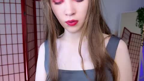 Lily online show from 12-20-25, 09:00