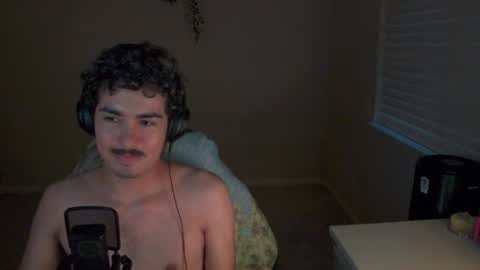 Scout online show from 04-01-26, 01:41