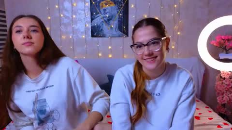 Snapshot of silentwins chatting on 02-21-26, 10:27 Megan Pamela online show from 02-21-26, 10:27