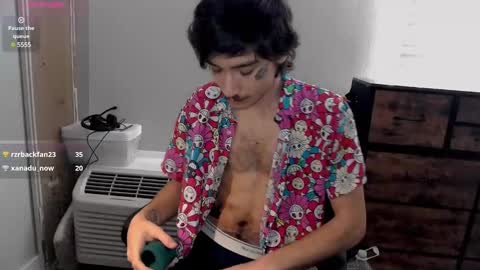 Snapshot of silly_cybin chatting on 01-18-25, 04:10 cybin online show from 01-18-25, 04:10