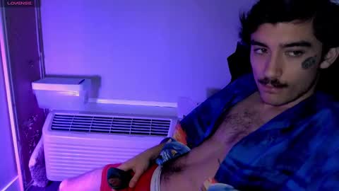 Snapshot of silly_cybin chatting on 01-23-25, 02:39 cybin online show from 01-23-25, 02:39