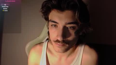 Snapshot of silly_cybin chatting on 11-08-25, 12:11 cybin online show from 11-08-25, 12:11