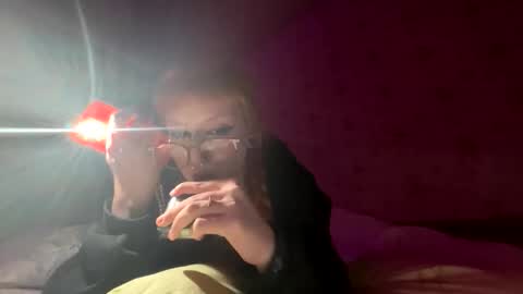 Mia online show from 02-09-26, 09:52