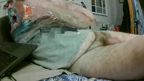 sillyoldman45221063 online show from 05-16-26, 12:07