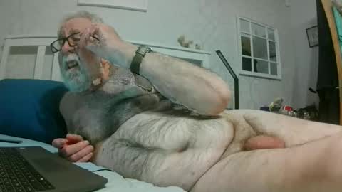 sillyoldman45221063 online show from 06-02-26, 10:12