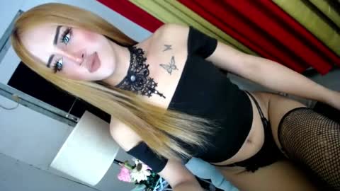 Snapshot of silvana_starr chatting on 07-06-26, 07:49 Silvana for short VANA online show from 07-06-26, 07:49