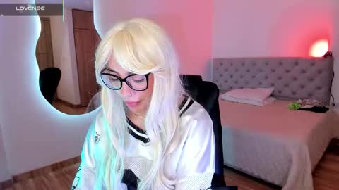 Silvanna online show from 03-14-26, 04:23