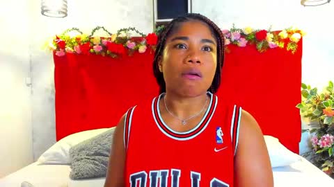 Snapshot of silvannafit chatting on 04-27-26, 11:41 Silvana Fit online show from 04-27-26, 11:41