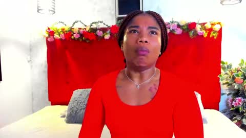 Snapshot of silvannafit chatting on 05-04-26, 11:50 Silvana Fit online show from 05-04-26, 11:50