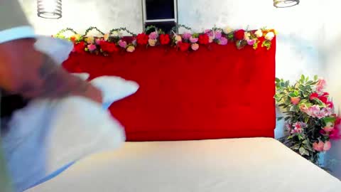 Snapshot of silvannafit chatting on 05-20-26, 11:49 Silvana Fit online show from 05-20-26, 11:49