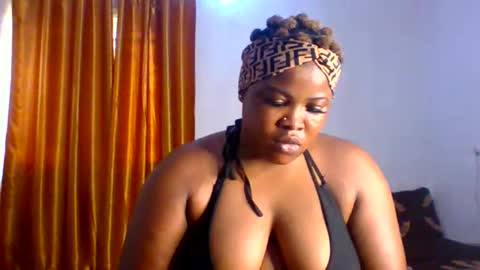 Snapshot of silver_baby06 chatting on 06-07-26, 08:18 silver baby06 online show from 06-07-26, 08:18