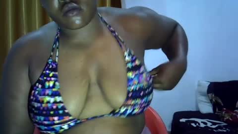Snapshot of silver_baby06 chatting on 06-14-26, 07:16 silver baby06 online show from 06-14-26, 07:16