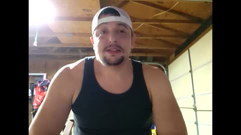 Snapshot of silverfox706 chatting on 02-14-25, 10:25 Jay Silverfox706 online show from 02-14-25, 10:25