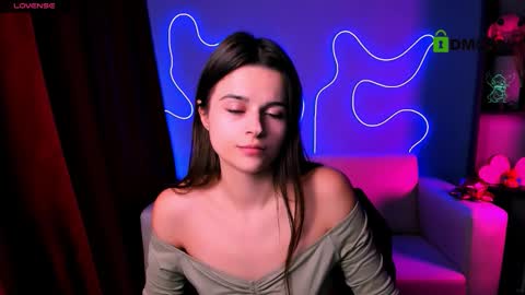 Silvia nude in pvt  online show from 11-03-25, 02:29