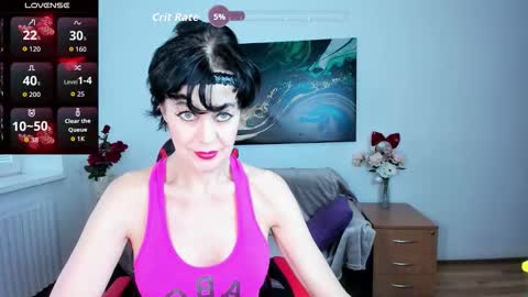 Silvia Wallec online show from 02-12-26, 07:25