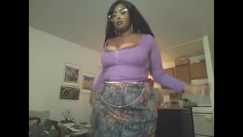 Simin Fox online show from 09-28-25, 02:06