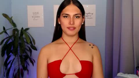 Snapshot of simisonova69 chatting on 02-14-26, 12:57 Simi online show from 02-14-26, 12:57